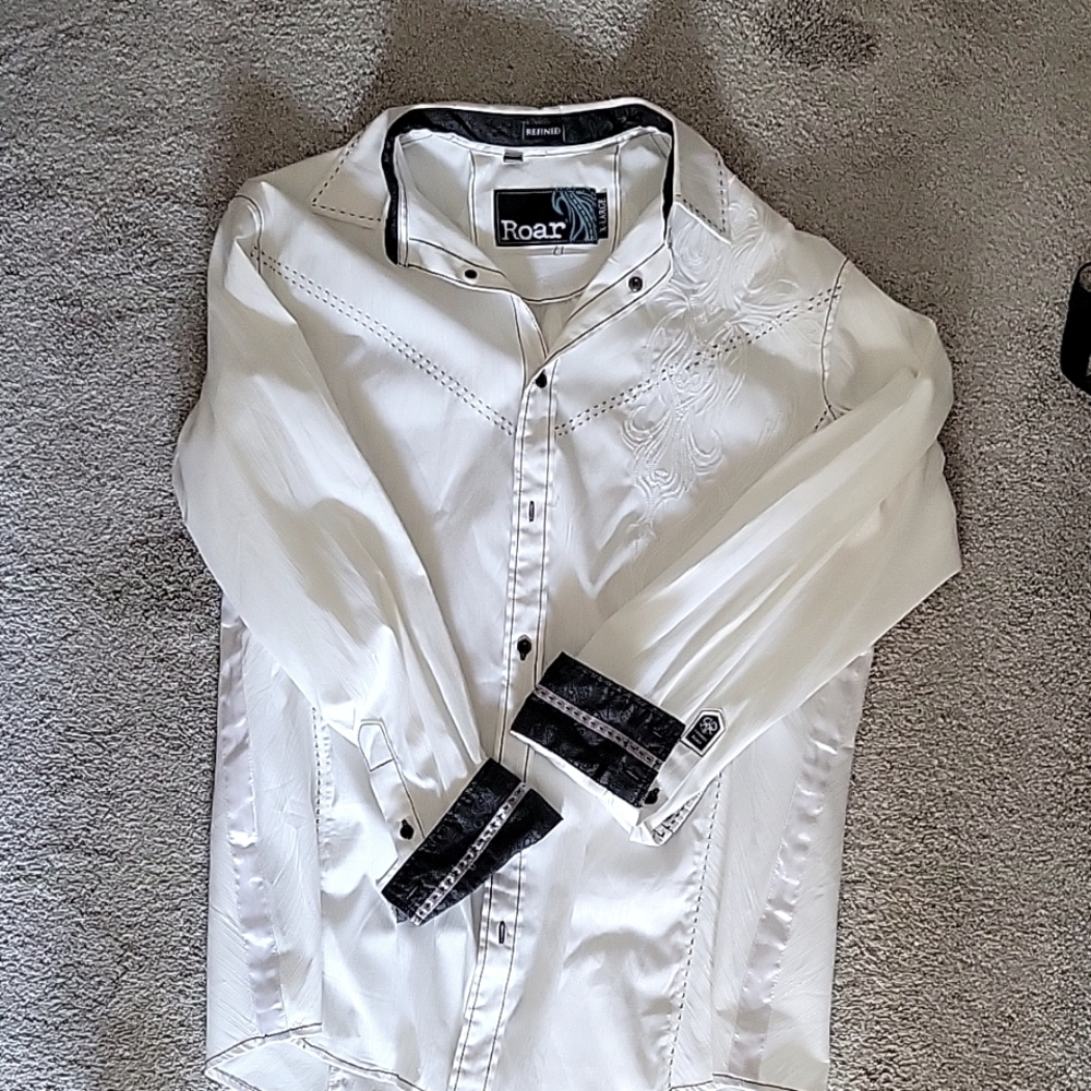 Roar Embroidered men's shirt XL white